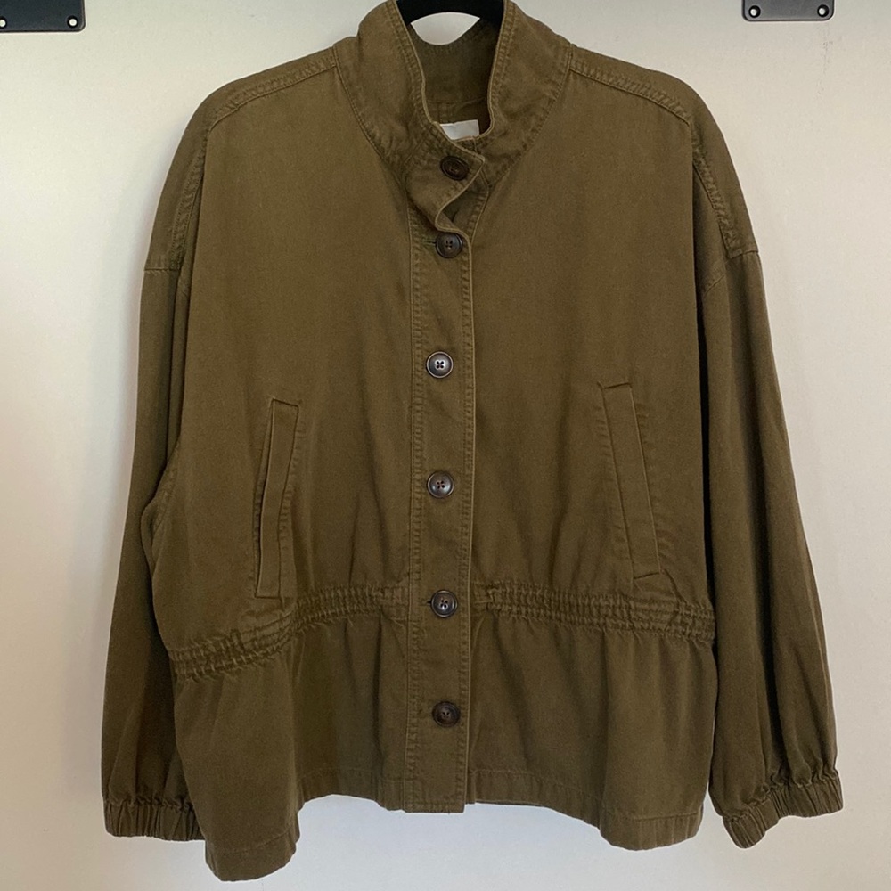 Madewell Khaki Button 7/8 Scrunch Sleeve size XXL